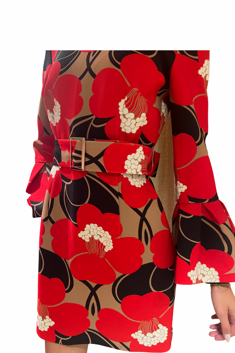 Robe rouge à détails fleurs