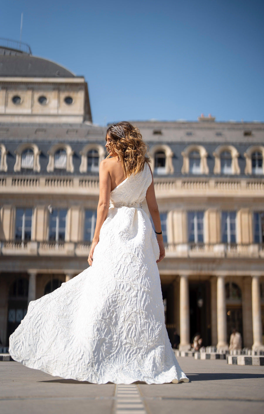 Robe asymetrique blanche Clara - Maison Lou